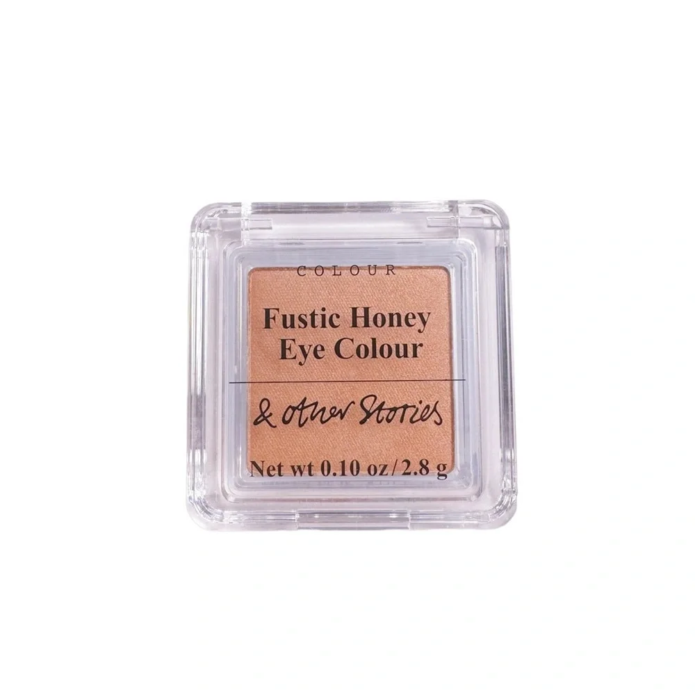 & Other Stories Single Eyeshadow in Fustic Honey